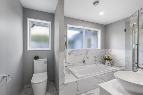 Photo of property in 14 Donovan Place, Aidanfield, Christchurch, 8025