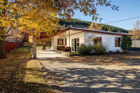 Photo of property in 6 Fache Street, Clyde, 9330