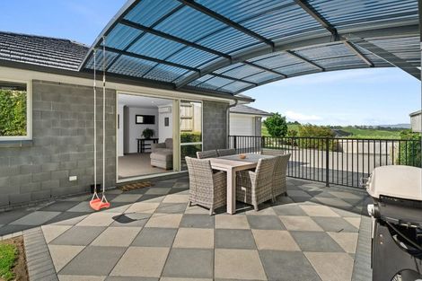 Photo of property in 288 Ballintoy Park Drive, Welcome Bay, Tauranga, 3175