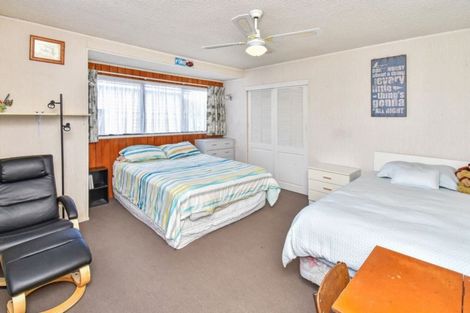 Photo of property in 40 Barnhill Crescent, Pahurehure, Papakura, 2113