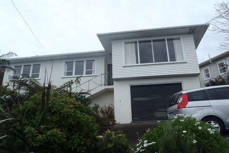 Photo of property in 57 Bedford Street, Northland, Wellington, 6012