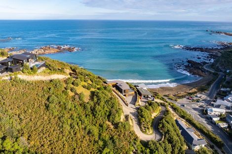 Photo of property in 239 Houghton Bay Road, Houghton Bay, Wellington, 6023