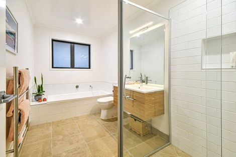 Photo of property in 19a Leathem Crescent, Pokeno, 2402