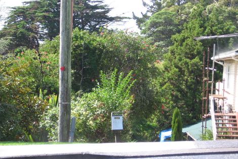 Photo of property in 40 Sunnyside Road, Sunnyvale, Auckland, 0612