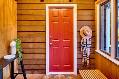 Photo of property in 13 Ramsey Place, Karori, Wellington, 6012