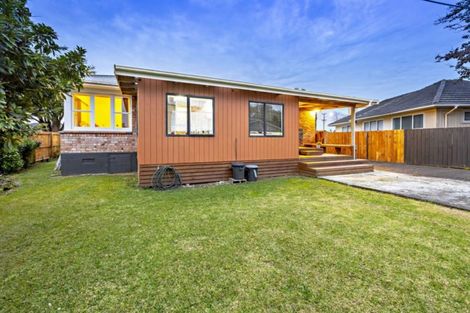 Photo of property in 142 Russell Road, Manurewa, Auckland, 2102