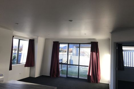 Photo of property in 7 Alpha Close, Wanaka, 9305