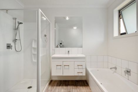 Photo of property in 7 Fender Close, Pyes Pa, Tauranga, 3112