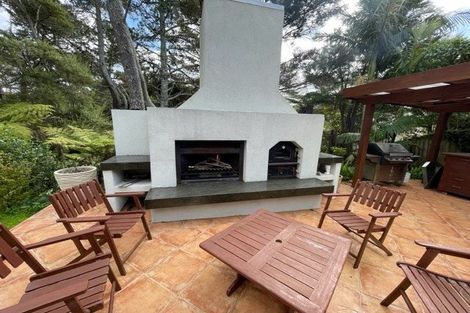 Photo of property in 1/8 Tobago Place, Sunnynook, Auckland, 0620