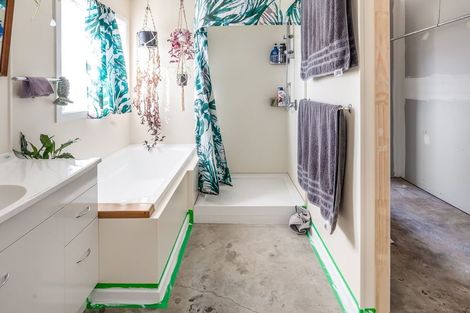 Photo of property in 38 Mcvie Road, Huntly, 3700