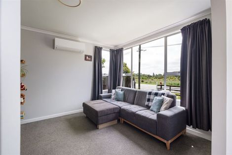 Photo of property in 103 Johns Road, Northwood, Christchurch, 8051