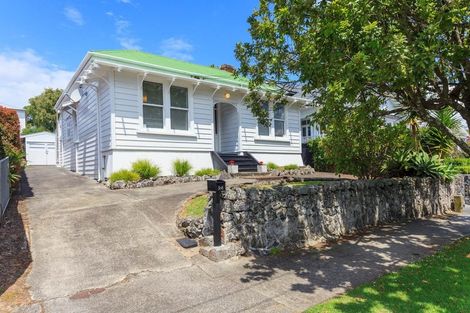 Photo of property in 24 Woodford Road, Mount Eden, Auckland, 1024