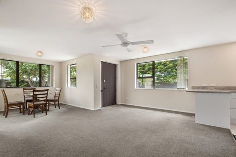 Photo of property in 1 Farm Lane, Parklands, Christchurch, 8083