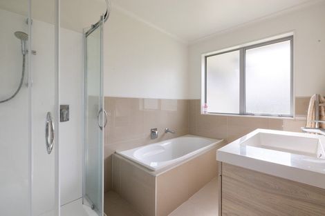 Photo of property in 60 Watkins Road, Cambridge, 3434