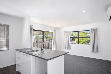 Photo of property in 9 Simon Ellice Drive, Bayview, Auckland, 0629