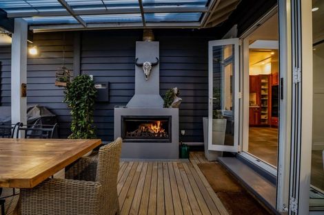 Photo of property in 500 Richmond Road, Lepperton, New Plymouth, 4373