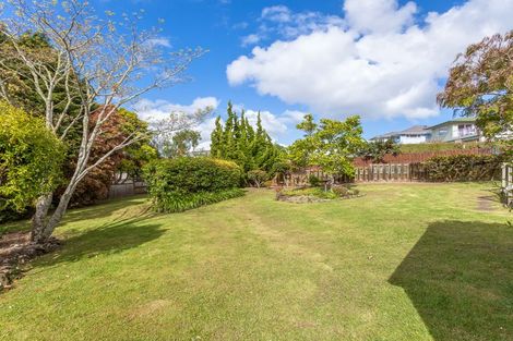 Photo of property in 17 Armagh Road, Blockhouse Bay, Auckland, 0600