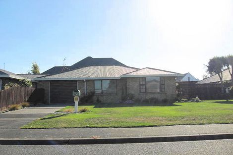 Photo of property in 15 Mountain View Place, Leeston, 7632