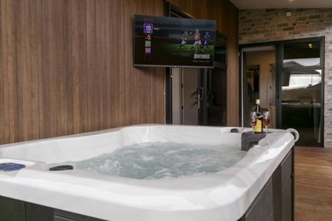 Photo of property in 67 Harakeke Drive, Wharewaka, Taupo, 3330