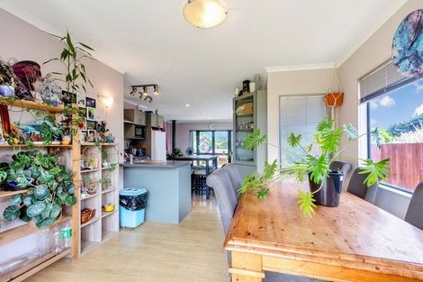 Photo of property in 7a Seafront Road, Castlecliff, Whanganui, 4501