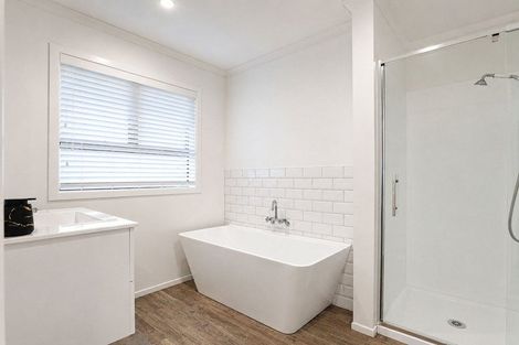 Photo of property in 56 Braid Road, St Andrews, Hamilton, 3200