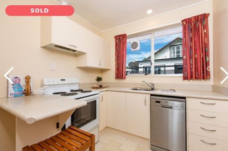 Photo of property in 9 Lewer Street, Karori, Wellington, 6012