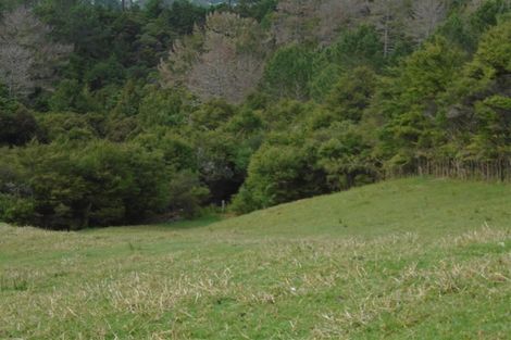 Photo of property in 43a Pinetone Road, Kumeu, 0892