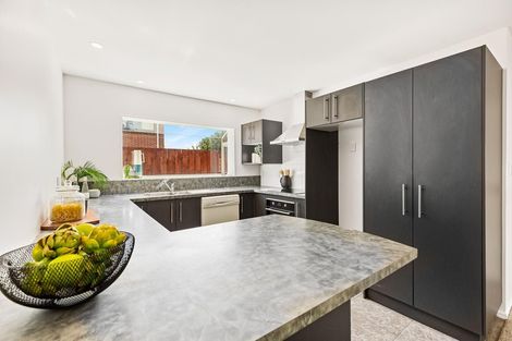 Photo of property in 39a Wharf Road, Te Atatu Peninsula, Auckland, 0610