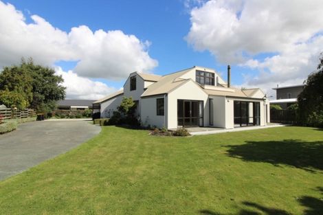 Photo of property in 37 Anne Street, Winton, 9720