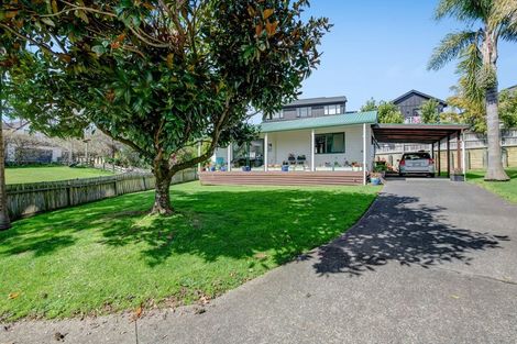 Photo of property in 68 Matija Place, Red Beach, 0932