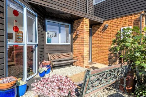 Photo of property in 12 Highgrove Way, The Wood, Nelson, 7010
