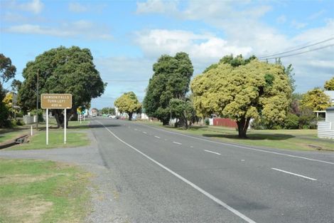 Photo of property in 6 South Road, Manaia, 4612