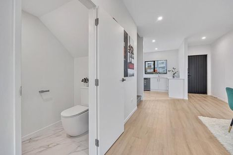 Photo of property in 16b Putiputi Way, Papakura, 2110