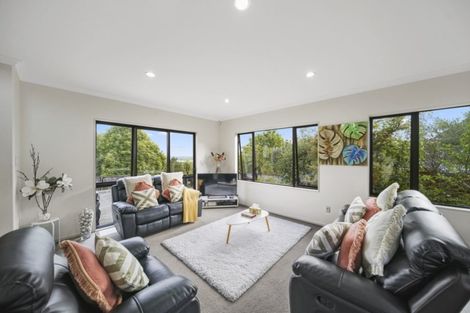Photo of property in 247b Hill Road, The Gardens, Auckland, 2105