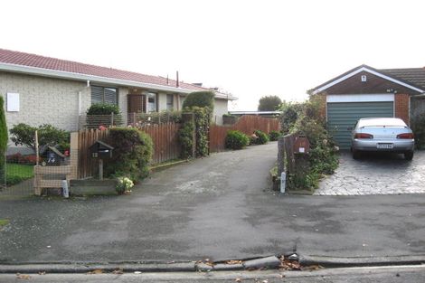 Photo of property in 12 Sawtell Place, Northcote, Christchurch, 8052