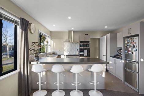 Photo of property in 37 Parklea Avenue, Halswell, Christchurch, 8025