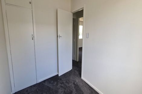 Photo of property in 4/215 Swanson Road, Henderson, Auckland, 0610
