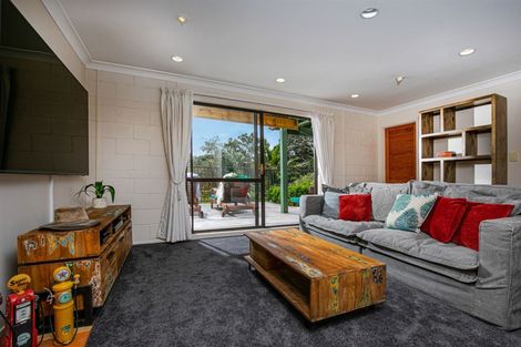 Photo of property in 5 Marae Road, Greenhithe, Auckland, 0632