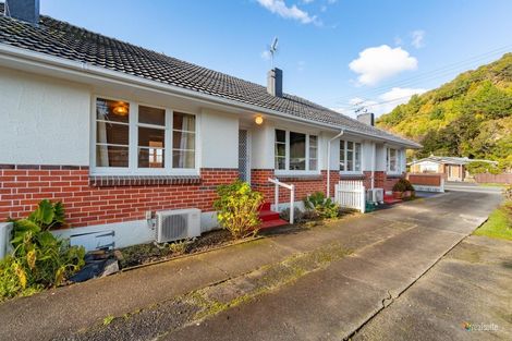 Photo of property in 5 Lane Street, Wallaceville, Upper Hutt, 5018