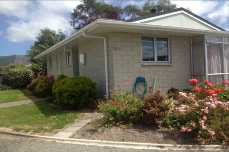 Photo of property in 154 Queen Street, Waimate, 7924