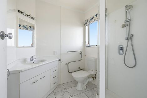 Photo of property in 52 George Point Road, Onerahi, Whangarei, 0110