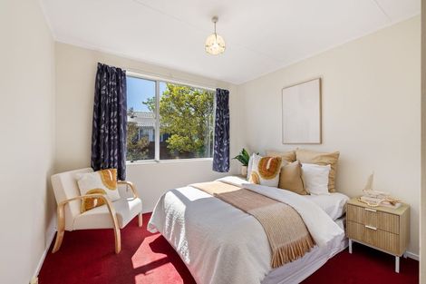 Photo of property in 10 Sophora Place, Parklands, Christchurch, 8083