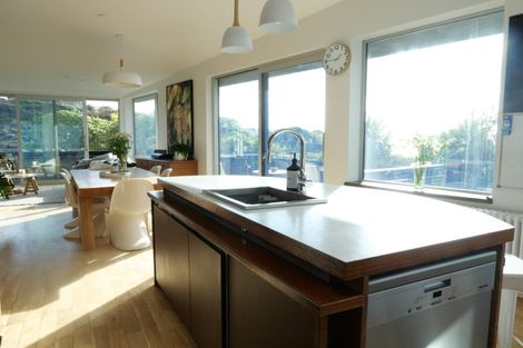 Photo of property in 4 Pa Road, Pukerua Bay, 5026