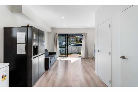 Photo of property in 3b Sheralee Place, Bucklands Beach, Auckland, 2014
