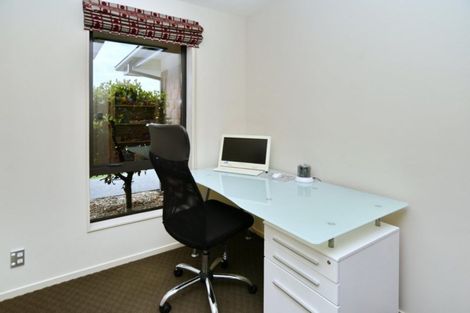 Photo of property in 22 Hawthorn Mews, Rangiora, 7400