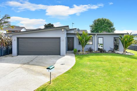 Photo of property in 6 Mcgowan Rise, Tuakau, 2121