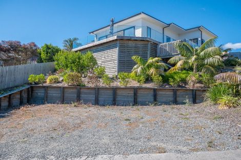 Photo of property in 7 Dudley Crescent, Cable Bay, 0420