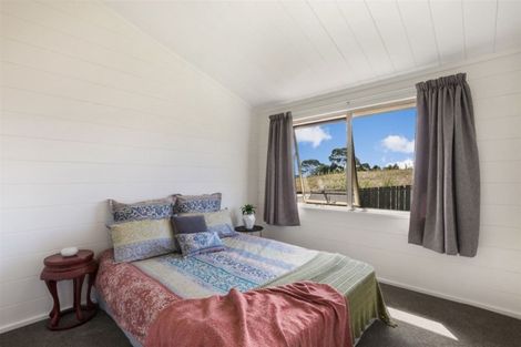 Photo of property in 45 Matuhi Rise, Henderson, Auckland, 0612