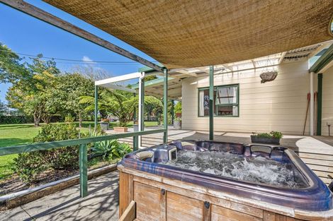 Photo of property in 238 Tauraroa Road, Maungakaramea, Whangarei, 0178