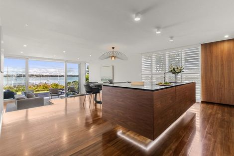 Photo of property in 5c Church Street, Devonport, Auckland, 0624